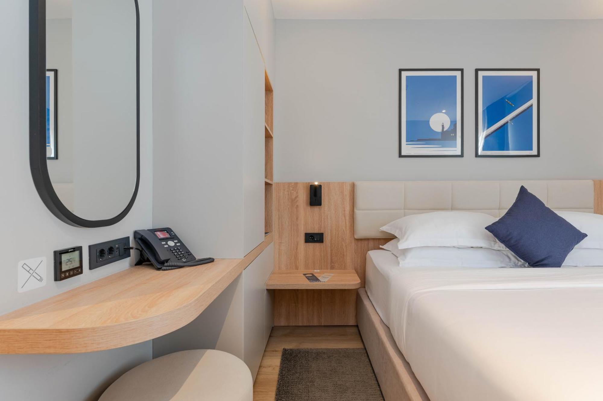Hotel A'Mare Zadar Room photo